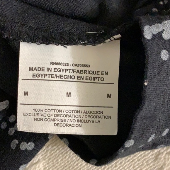 Gently Loved Nike T-Shirt - Picture 3 of 5